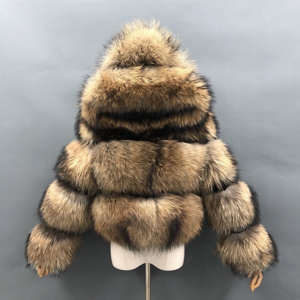 রিয়েল র্যাকুন ফার হুড কোট